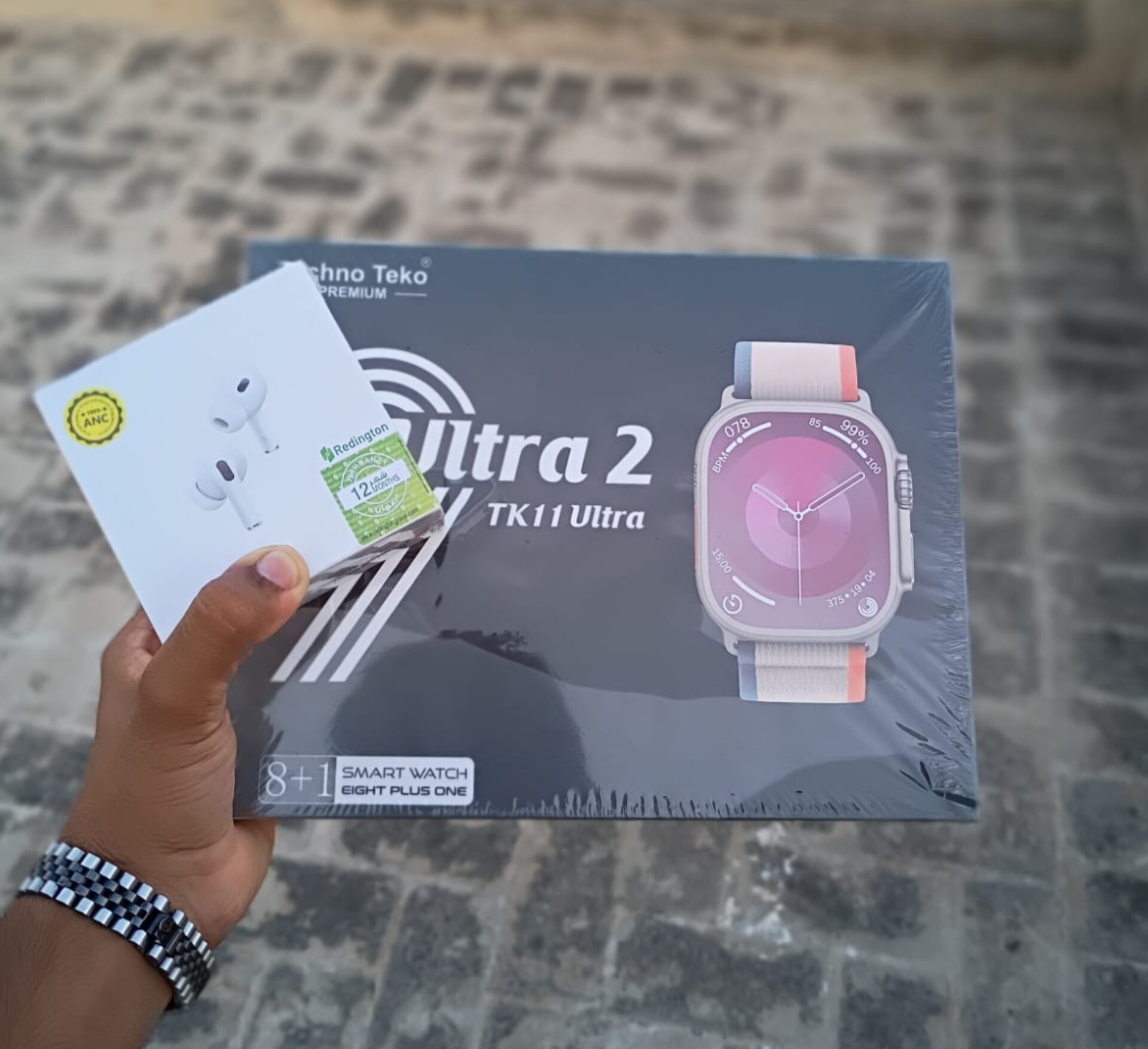 7 in 1 Ultra Watch | Free Earbuds